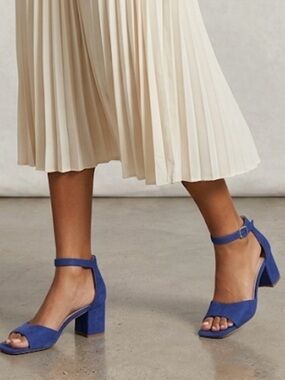 NEW J. ADAMS Blue Block Ankle Strap 2” Heels Size 9.5